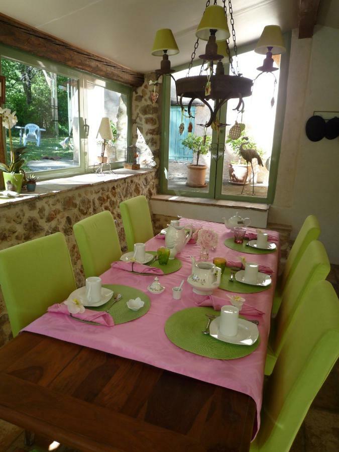 La Rose Des Vents Acomodação com café da manhã Montauroux Exterior foto